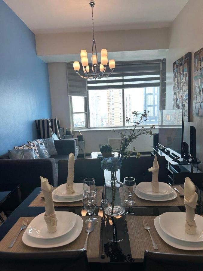 Suites De Marina Manila With Netflix Экстерьер фото